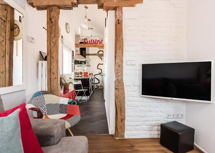 Charming La Latina Home
